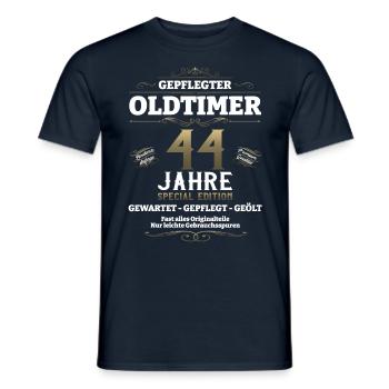44. Geburtstag Mann Oldtimer Jahrgang 1979 - Männer T-Shirt - Navy - Vorne - AI Model Male 178 light (178cm)
