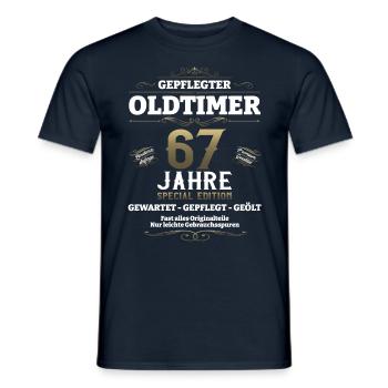 67. Geburtstag Mann Oldtimer Jahrgang 1956 - Männer T-Shirt - Navy - Vorne - AI Model Male 178 light (178cm)