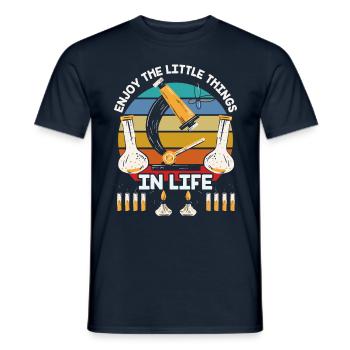 Profitez des petites choses de la vie Microscope - T-shirt homme - marine - Devant - AI Model Male 178 light (178cm)