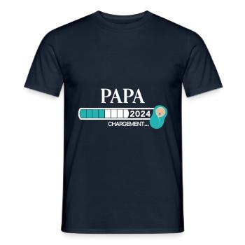 Papa 2024 Chargement... - T-shirt homme - marine - Devant - AI Model Male 178 light (178cm)