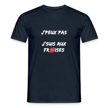 Je peux pas, je suis aux fraises - T-shirt homme - marine - Devant - AI Model Male 178 light (178cm)