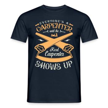 Tout le monde est une profession de charpentier - T-shirt homme - marine - Devant - AI Model Male 178 light (178cm)