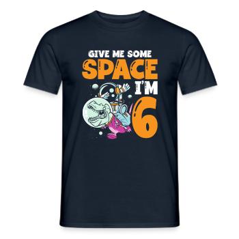 Gib Mir Etwas Platz, Ich Bin 6 Astronauten Alles - Männer T-Shirt - Navy - Vorne - AI Model Male 178 light (178cm)
