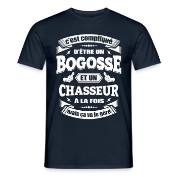 BOGOSSE ET CHASSEUR - T-shirt homme - marine - Devant - AI Model Male 178 light (178cm)
