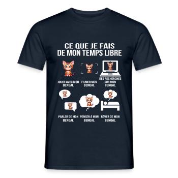 Ce que je fais de mon temps libre – Chat Bengal - T-shirt homme - marine - Devant - AI Model Male 178 light (178cm)