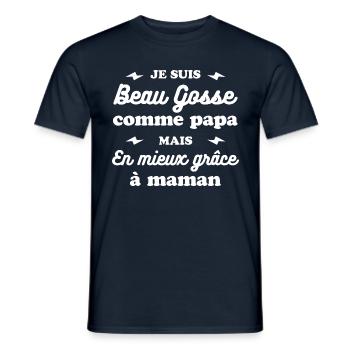 BEAU GOSSE COMME PAPA EN MIEUX GRÂCE À MAMAN - T-shirt homme - marine - Devant - AI Model Male 178 light (178cm)