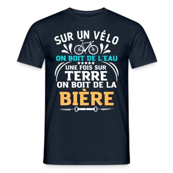 Humour bière vélo 2 - T-shirt homme - marine - Devant - AI Model Male 178 light (178cm)