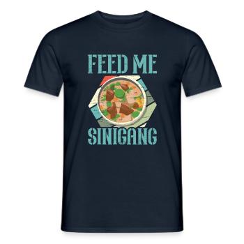 Feed Me Sinigang Filipino Food Pinay Pinoy Suppe - Männer T-Shirt - Navy - Vorne - AI Model Male 178 light (178cm)