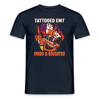 Tattooed EMT Inked & Educated Krankenschwester - Männer T-Shirt - Navy - Vorne - AI Model Male 178 light (178cm)