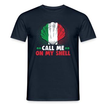 Italien Strandurlaub am Meer Design Strandmotiv - Männer T-Shirt - Navy - Vorne - AI Model Male 178 light (178cm)