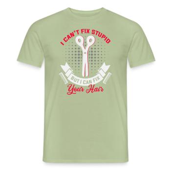 Friseurin Barber Frisörin Friseursalon - Männer T-Shirt - Sage - Vorne - AI Model Male 178 light (178cm)