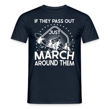 S’ils s’évanouissent, marchez autour de la fanfare - T-shirt homme - marine - Devant - AI Model Male 178 light (178cm)