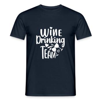 Wine Drinking Team- Team Bride Drôle de JGA - T-shirt homme - marine - Devant - AI Model Male 178 light (178cm)