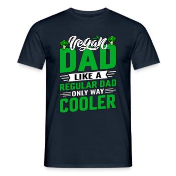 Vegan dad like a regular dad only way cooler - Männer T-Shirt - Navy - Vorne - AI Model Male 178 light (178cm)