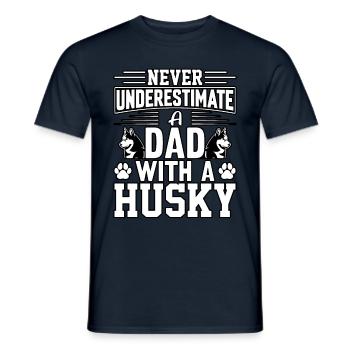 Never underestimate a mom with a Husky - Männer T-Shirt - Navy - Vorne - AI Model Male 178 light (178cm)