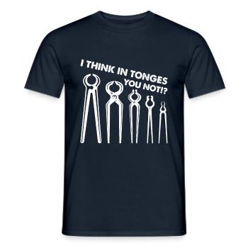 I Think In Tonges You Not?!? Eisen Huf Schmied - Männer T-Shirt - Navy - Vorne - AI Model Male 178 light (178cm)