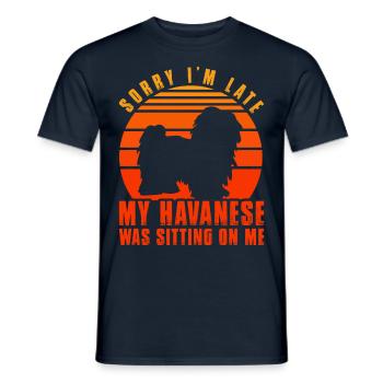 Désolé d’être en retard, mon Havanais était assis sur moi - T-shirt homme - marine - Devant - AI Model Male 178 light (178cm)