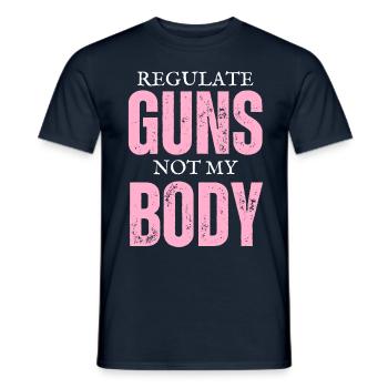 Regulieren Sie Waffen, nicht meinen Körper - Männer T-Shirt - Navy - Vorne - AI Model Male 178 light (178cm)