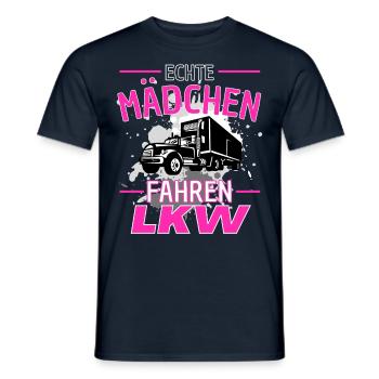 ECHTE MÄDCHEN FAHREN LKW! Truckerin Lastwagen LKW - Männer T-Shirt - Navy - Vorne - AI Model Male 178 light (178cm)