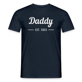 2023 - Le père biologique de la fête des pères du papa - T-shirt homme - marine - Devant - AI Model Male 178 light (178cm)