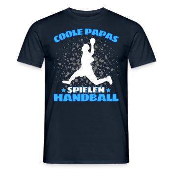 COOLE PAPAS SPIELEN HANDBALL Handballer - Männer T-Shirt - Navy - Vorne - AI Model Male 178 light (178cm)