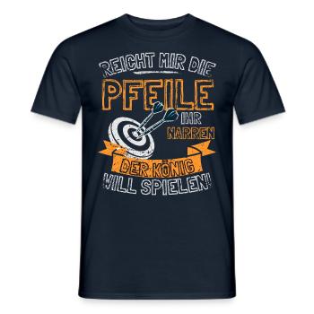 Lustiger Darts Spruch REICHT MIR DIE PFEILE IHR - Männer T-Shirt - Navy - Vorne - AI Model Male 178 light (178cm)