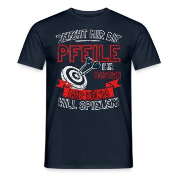 Lustiger Darts Spruch REICHT MIR DIE PFEILE IHR - Männer T-Shirt - Navy - Vorne - AI Model Male 178 light (178cm)