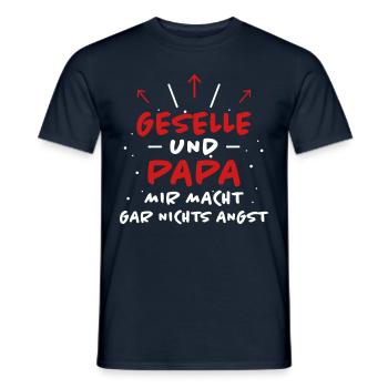 Geselle Spruch Lustiges Gesellenprüfung Geschenk - Männer T-Shirt - Navy - Vorne - AI Model Male 178 light (178cm)
