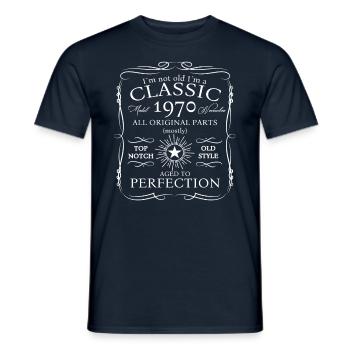 Klassiker November 1970 52. Geburtstag Geschenk - Männer T-Shirt - Navy - Vorne - AI Model Male 178 light (178cm)
