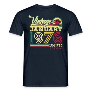 Né 1976 Janvier 47e anniversaire Homme cadeau - T-shirt homme - marine - Devant - AI Model Male 178 light (178cm)