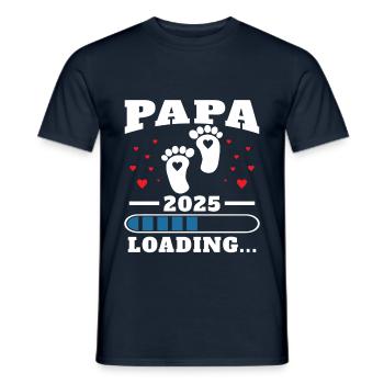 Papa 2025 Drôle Cadeau de Fête des Pères Femmes Enceintes - T-shirt homme - marine - Devant - AI Model Male 178 light (178cm)