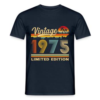 1975 Vintage Retro Geburtstagsgeschenk - Männer T-Shirt - Navy - Vorne - AI Model Male 178 light (178cm)