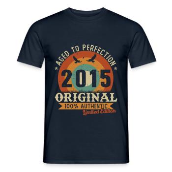 10 Ans 2015 Vintage Retro Cadeau D’anniversaire - T-shirt homme - marine - Devant - AI Model Male 178 light (178cm)