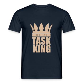 Multitasking - Männer T-Shirt - Navy - Vorne - AI Model Male 178 light (178cm)