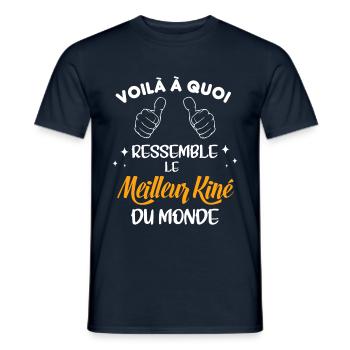 Meilleur Kiné du Monde - T-shirt homme - marine - Devant - AI Model Male 178 light (178cm)