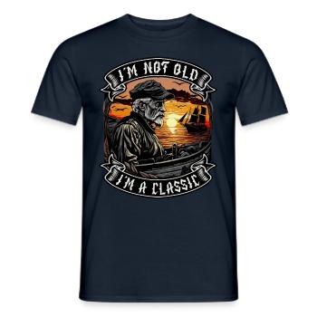 Je ne suis pas vieux Je suis un amoureux des bateaux classiques - T-shirt homme - marine - Devant - AI Model Male 178 light (178cm)