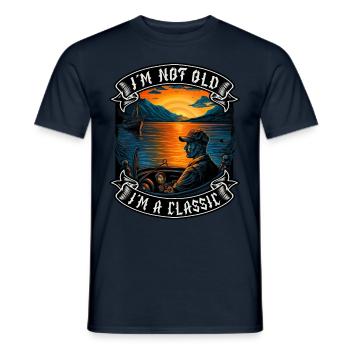 Je ne suis pas vieux Je suis un amoureux des bateaux classiques - T-shirt homme - marine - Devant - AI Model Male 178 light (178cm)