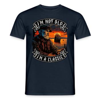Je ne suis pas vieux Je suis un amoureux des bateaux classiques - T-shirt homme - marine - Devant - AI Model Male 178 light (178cm)