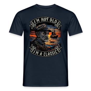 Je ne suis pas vieux Je suis un amoureux des bateaux classiques - T-shirt homme - marine - Devant - AI Model Male 178 light (178cm)