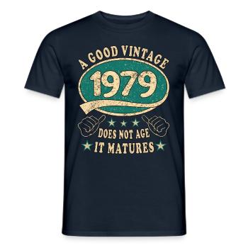 44th Birthday 1979 '44 Good vintage - Men's T-Shirt - navy - Front - AI Model Male 178 light (178cm)