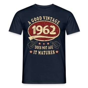 61ème anniversaire 1962 '61 Bon Millésime - T-shirt homme - marine - Devant - AI Model Male 178 light (178cm)