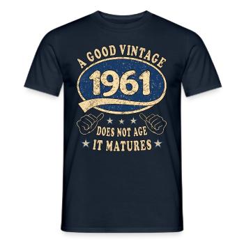 62ème Anniversaire 1961 '62 Bon Millésime - T-shirt homme - marine - Devant - AI Model Male 178 light (178cm)