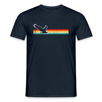 Adler Retro - Männer T-Shirt - Navy - Vorne - AI Model Male 178 light (178cm)
