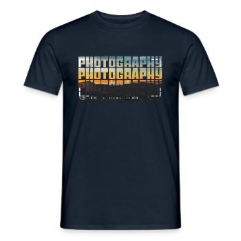 Photography - Men's T-Shirt - navy - Front - AI Model Male 178 light (178cm)