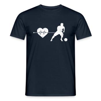 Fußball Herzschlag - Männer T-Shirt - Navy - Vorne - AI Model Male 178 light (178cm)
