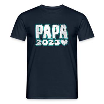 Papa 2023 - Männer T-Shirt - Navy - Vorne - AI Model Male 178 light (178cm)