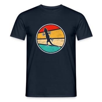 Eidechse Retro - Männer T-Shirt - Navy - Vorne - AI Model Male 178 light (178cm)
