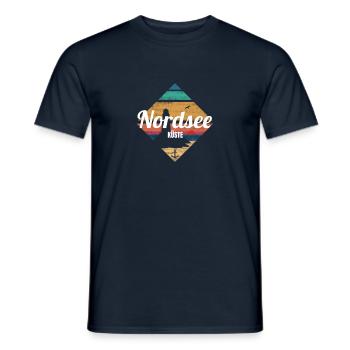 Nordsee Küste Vintage - Männer T-Shirt - Navy - Vorne - AI Model Male 178 light (178cm)