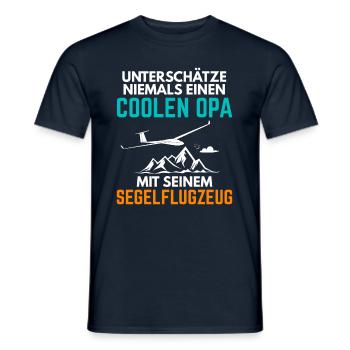 Segelflieger Opa Spruch Segelflugzeug Rente - Männer T-Shirt - Navy - Vorne - AI Model Male 178 light (178cm)