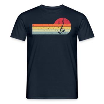 Windsurfen Windsurfer Windsurf Vintage - Männer T-Shirt - Navy - Vorne - AI Model Male 178 light (178cm)